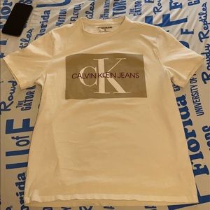 Calvin Klein T Shirt